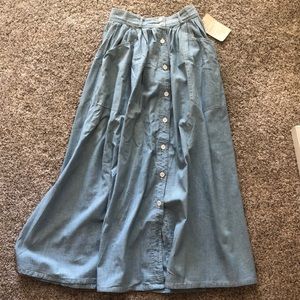 Chambray Calvin Klein Midi Skirt